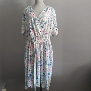 Nemidor Floral swing wrap Dress retro vintage look belt v neck NWT 40s 50s sz 20